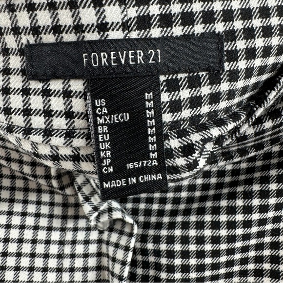 Forever 21 Asymmetrical Plaid Skirt – Black & White, Silver Buttons, Size Medium - Picture 6 of 6